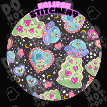 Load image into Gallery viewer, Alien Hearts